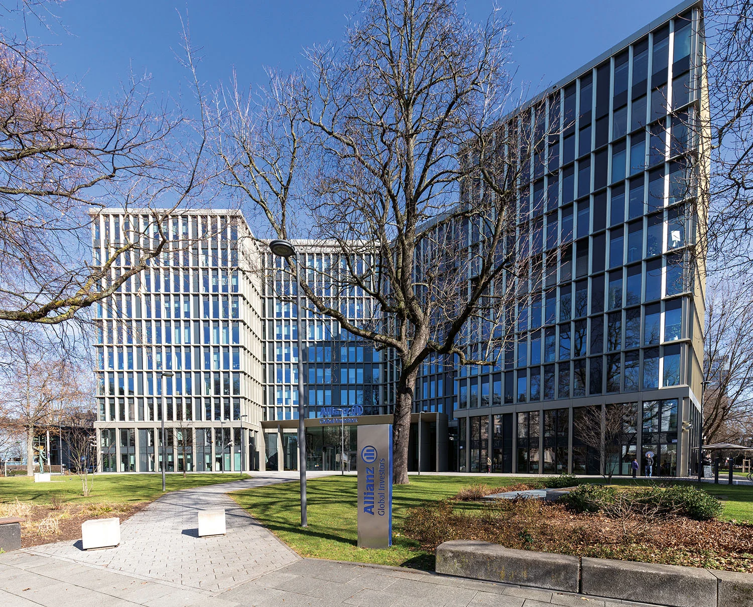 Allianz Global Investors, Frankfurt