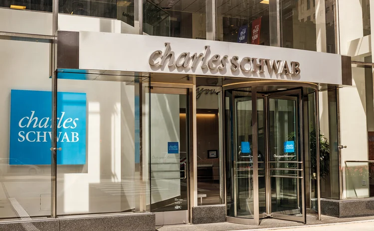 Charles Schwab, Chicago