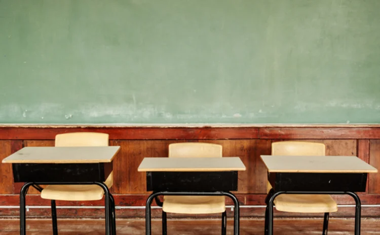 classroom-desks