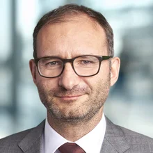 Christoph Kurth, Baker McKenzie